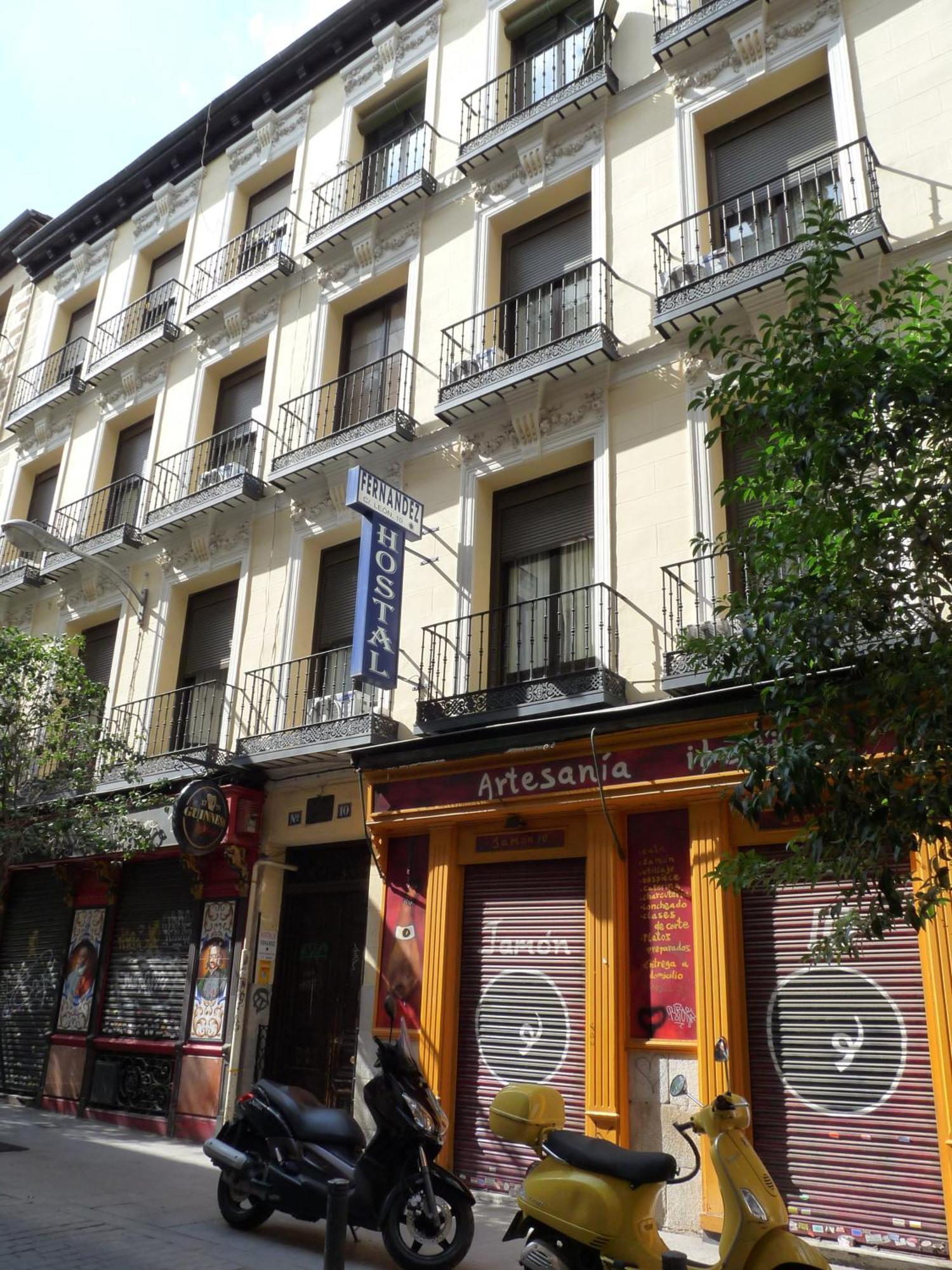 Hostal Fernandez マドリード エクステリア 写真