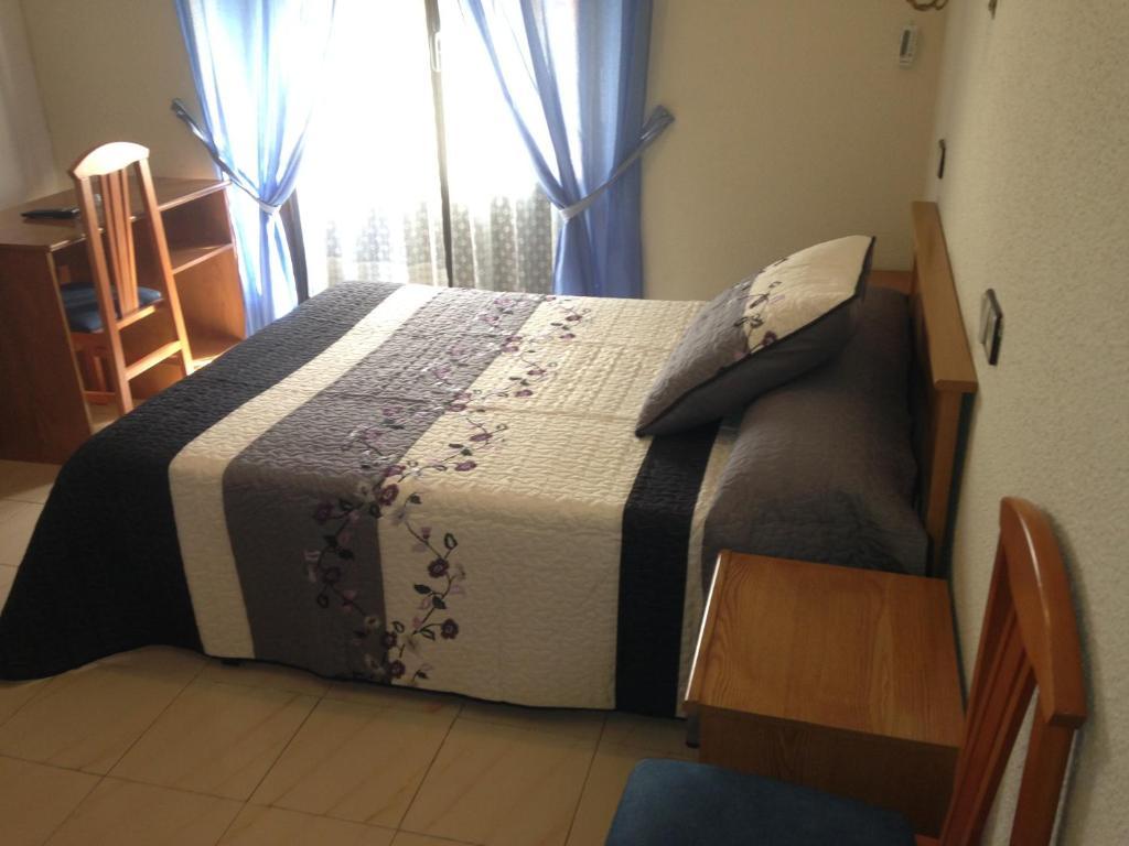 Hostal Fernandez マドリード エクステリア 写真