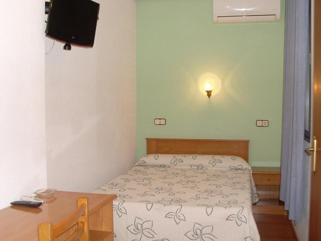 Hostal Fernandez マドリード エクステリア 写真